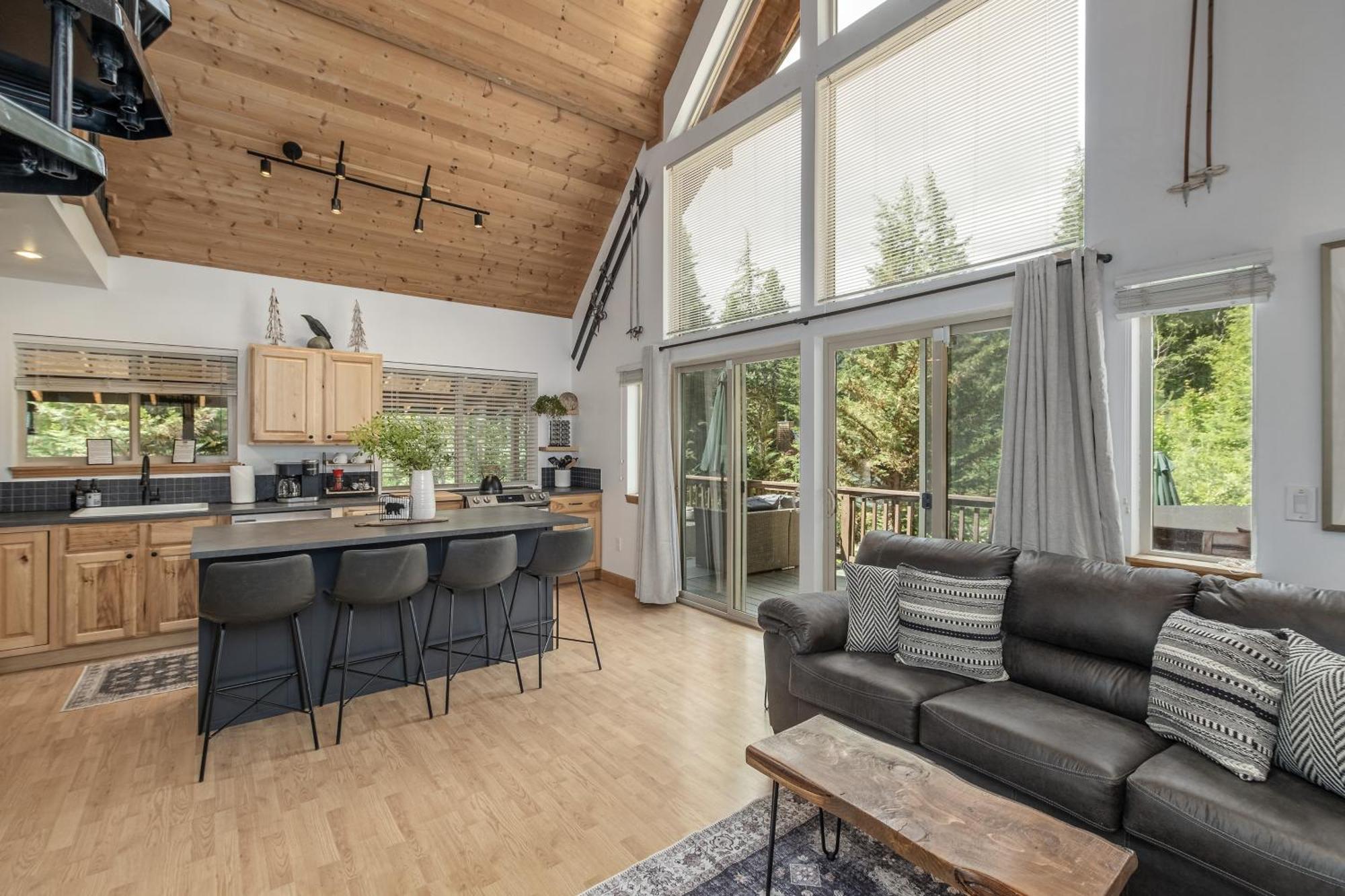 Raven Haven Lodge By Nw Comfy Cabins 莱文沃思 外观 照片